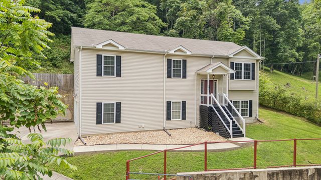 426 Pole Hill Road, Goodlettsville, TN 37072