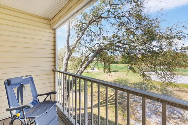 1050 STARKEY ROAD 2102, Largo, FL 33771