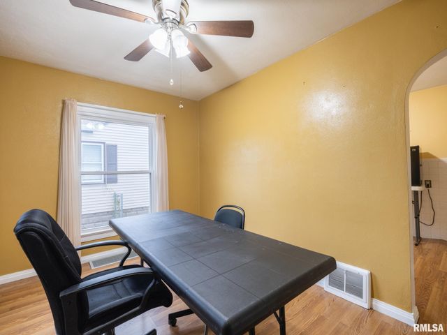 2502 COURT Street, Pekin, IL 61554