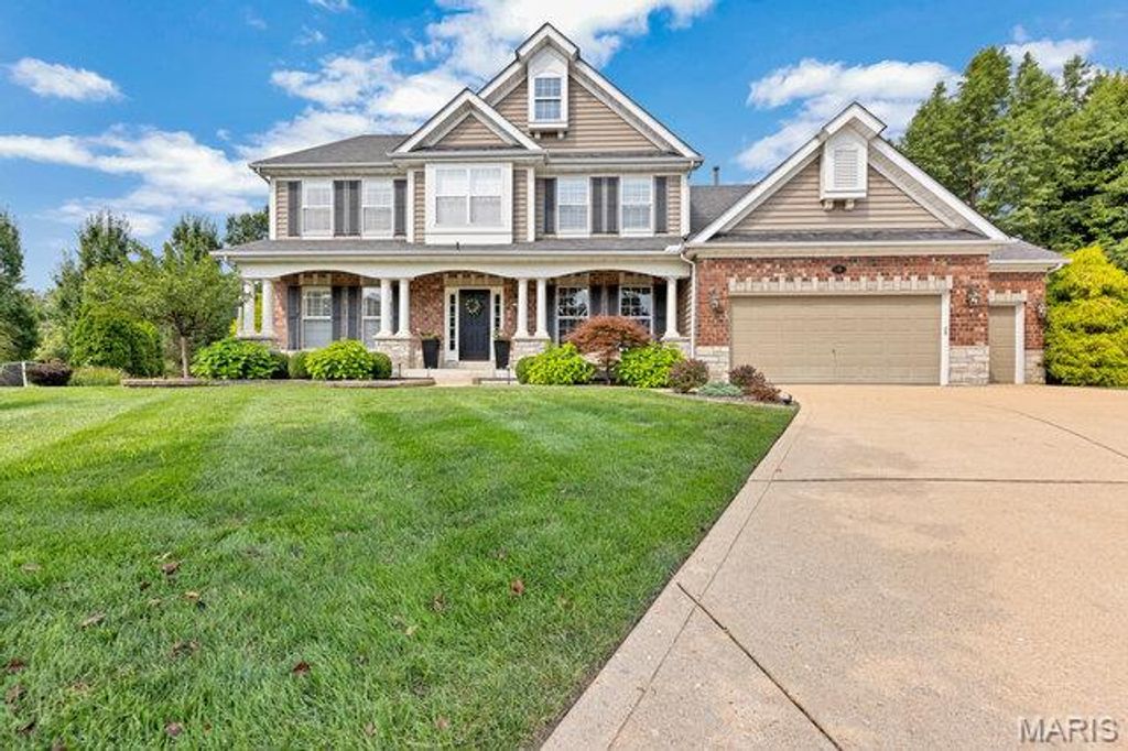 9 Cypress Place Court, Wildwood, MO 63040