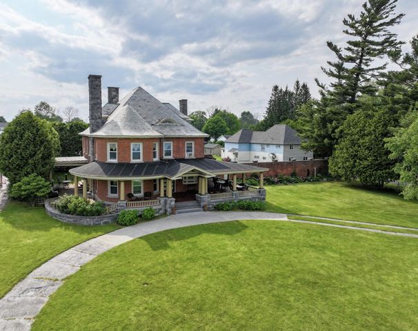 250 Lake Street, Rouses Point, NY 12979