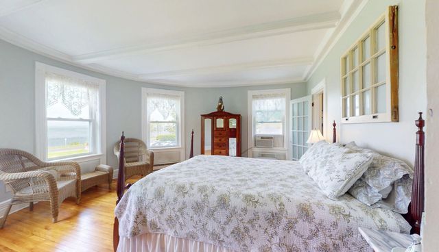 250 Lake Street, Rouses Point, NY 12979