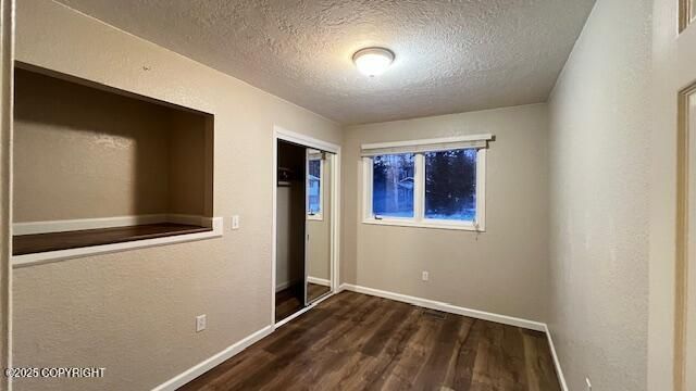 9500 Puffin Circle, Eagle River, AK 99577