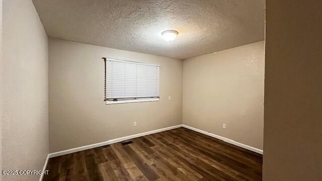 9500 Puffin Circle, Eagle River, AK 99577