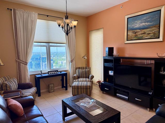 511 SE 5th Avenue 2409, Fort Lauderdale, FL 33301