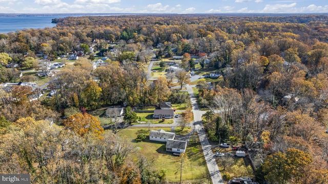 43124 COLES DR, Hollywood, MD 20636