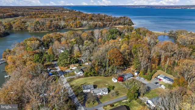 43124 COLES DR, Hollywood, MD 20636