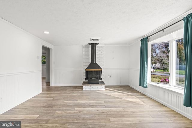 43124 COLES DR, Hollywood, MD 20636