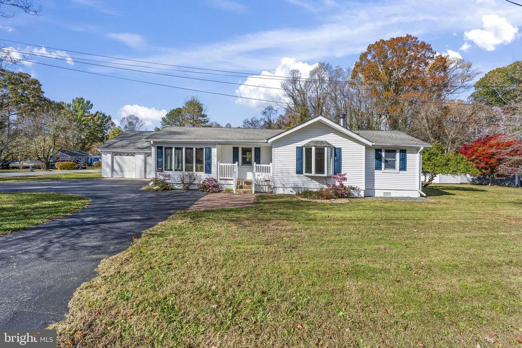 43124 COLES DR, Hollywood, MD 20636