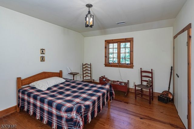 348 Rosemont Ringoes Rd, Delaware Twp., NJ 08559