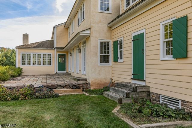 348 Rosemont Ringoes Rd, Delaware Twp., NJ 08559