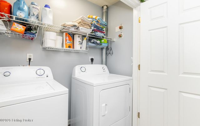 107 Clover Ct, Radcliff, KY 40160