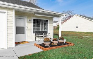 107 Clover Ct, Radcliff, KY 40160