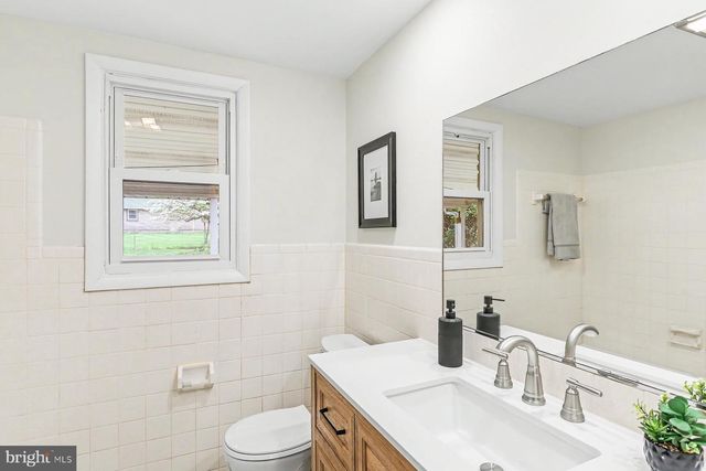 802 WILLOW LN, Lebanon, PA 17046