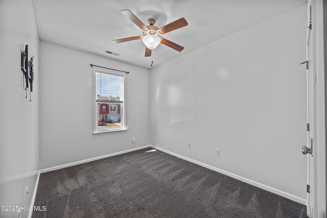 323 Cedar Island Trail, Holly Ridge, NC 28445