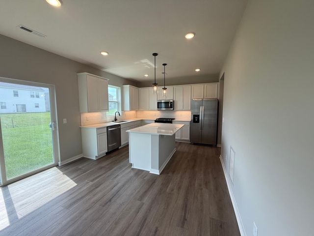 15016 Athenry Bay, Rosemount, MN 55068
