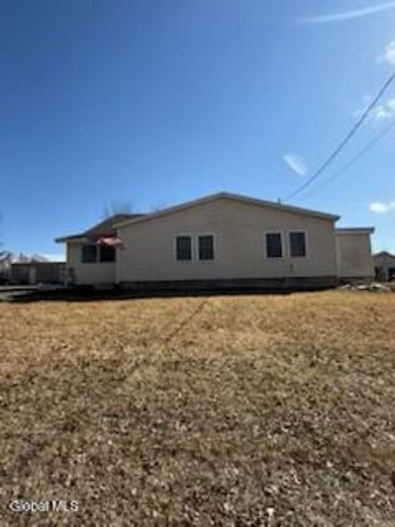 48 State Route 197, Fort Edward, NY 12828