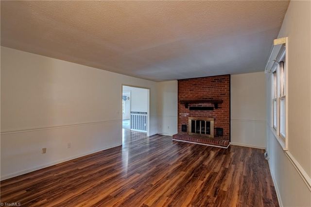 169 Tanglewood Drive, Mount Airy, NC 27030