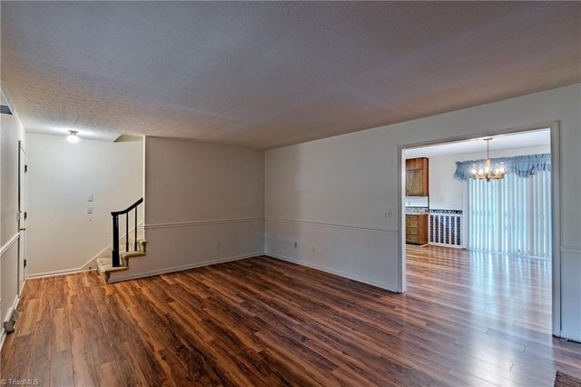 169 Tanglewood Drive, Mount Airy, NC 27030