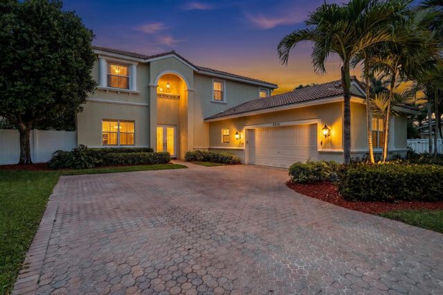 5314 Indianwood Village Lane, Lake Worth, FL 33463