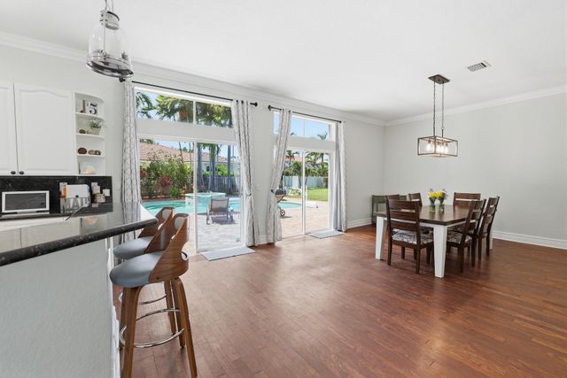 5314 Indianwood Village Lane, Lake Worth, FL 33463