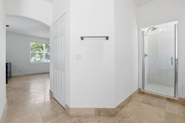 5314 Indianwood Village Lane, Lake Worth, FL 33463