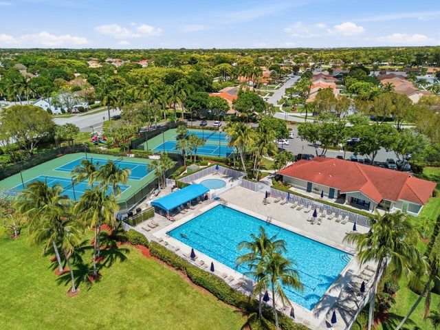 5314 Indianwood Village Lane, Lake Worth, FL 33463