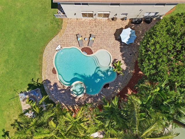 5314 Indianwood Village Lane, Lake Worth, FL 33463