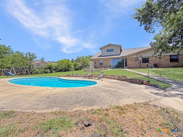 1802 Forest Hills Drive, Harker Heights, TX 76548