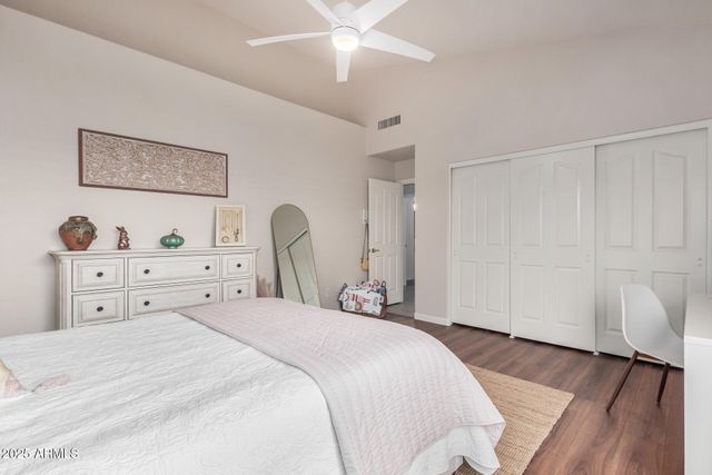 25236 S FLAME TREE Drive, Sun Lakes, AZ 85248