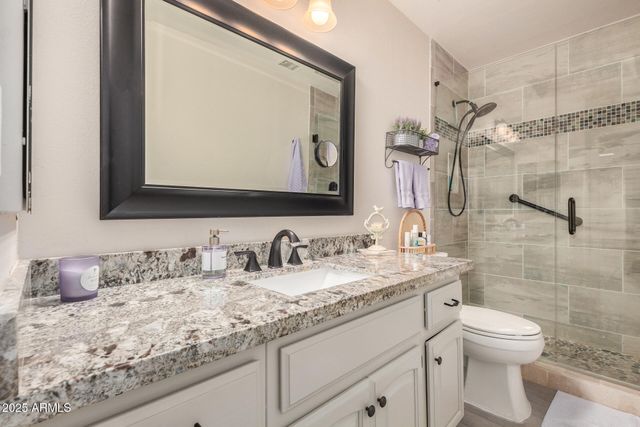 25236 S FLAME TREE Drive, Sun Lakes, AZ 85248