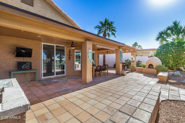 25236 S FLAME TREE Drive, Sun Lakes, AZ 85248