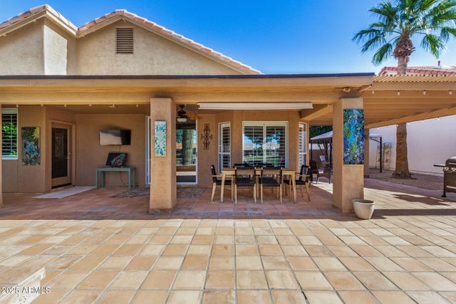 25236 S FLAME TREE Drive, Sun Lakes, AZ 85248