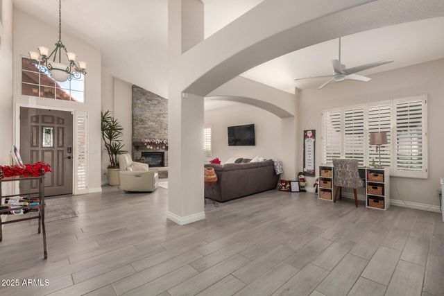 25236 S FLAME TREE Drive, Sun Lakes, AZ 85248