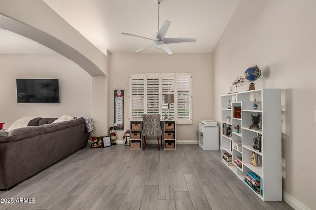 25236 S FLAME TREE Drive, Sun Lakes, AZ 85248