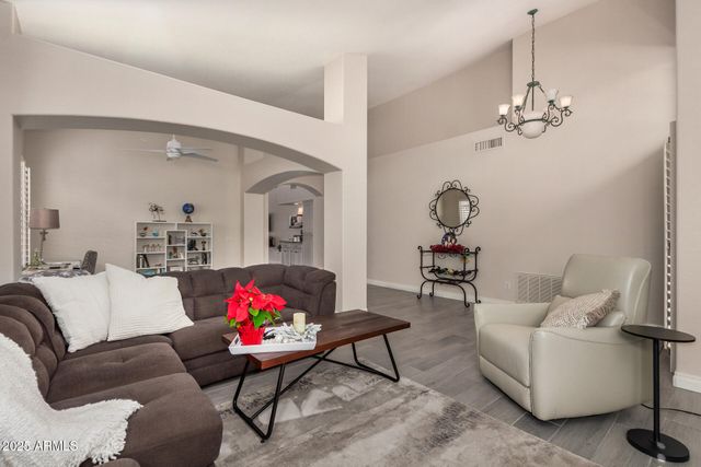 25236 S FLAME TREE Drive, Sun Lakes, AZ 85248