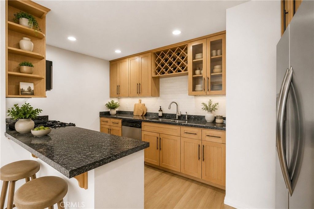 Image 5 of property listing at 6600 Warner 94, Huntington Beach, CA 92647