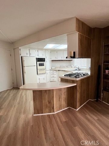 601 N Kirby St Space 81, Hemet, CA 92545
