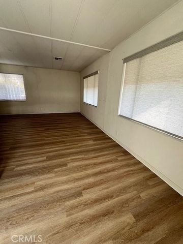 601 N Kirby St Space 81, Hemet, CA 92545