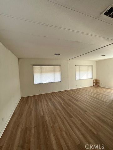 601 N Kirby St Space 81, Hemet, CA 92545