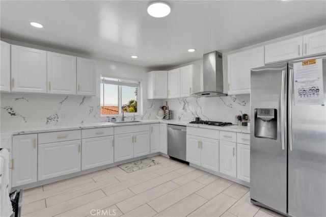 16081 Tude, Apple Valley, CA 92307