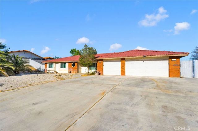 16081 Tude, Apple Valley, CA 92307