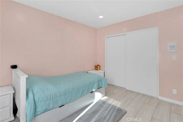 16081 Tude, Apple Valley, CA 92307