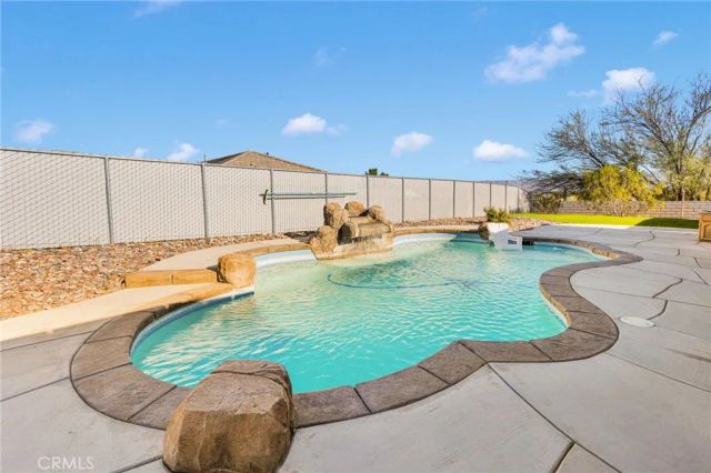 16081 Tude, Apple Valley, CA 92307