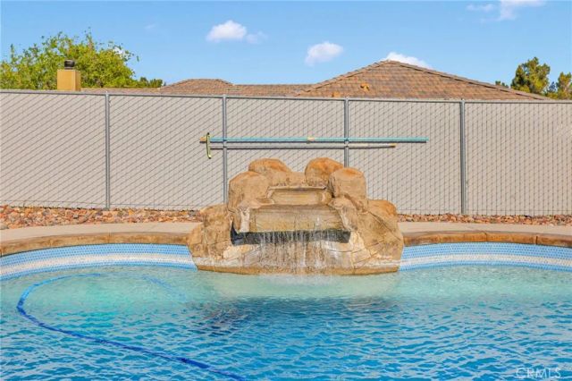 16081 Tude, Apple Valley, CA 92307