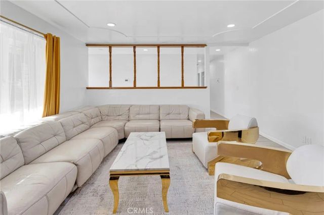 16081 Tude, Apple Valley, CA 92307