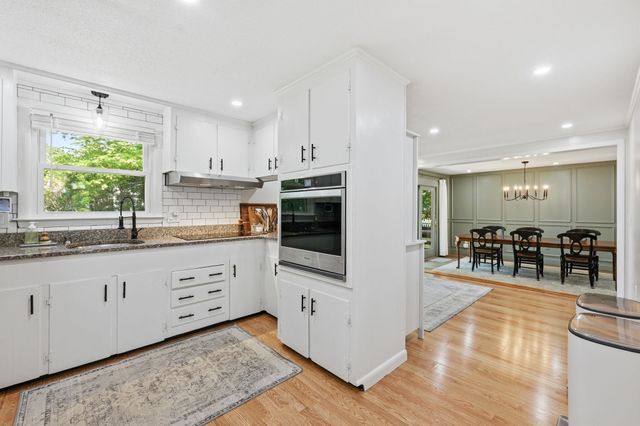 3 Sycamore Street, Hudson, NH 03051