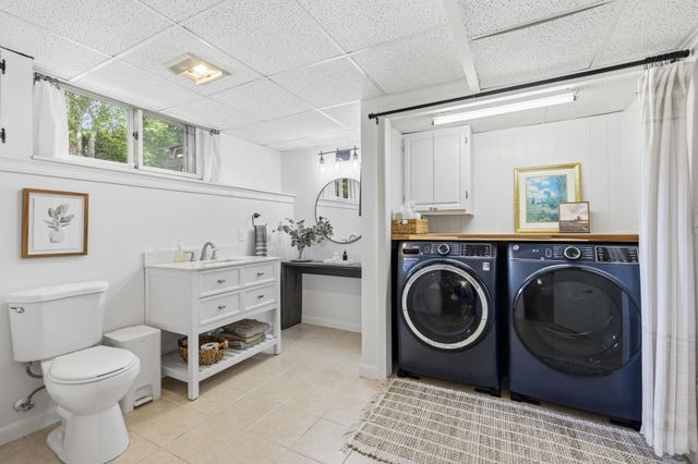 3 Sycamore Street, Hudson, NH 03051