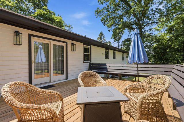 3 Sycamore Street, Hudson, NH 03051
