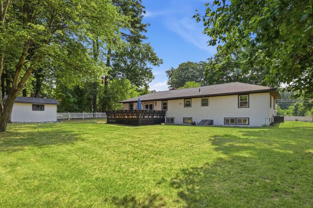 3 Sycamore Street, Hudson, NH 03051